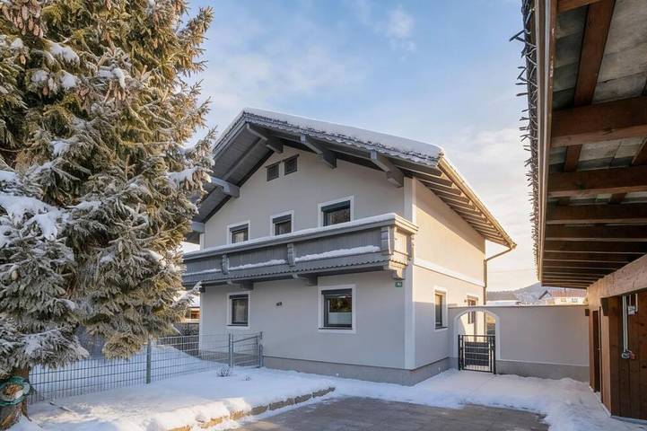 Ferienhaus für 8 Personen, mit Garten in Ebbs