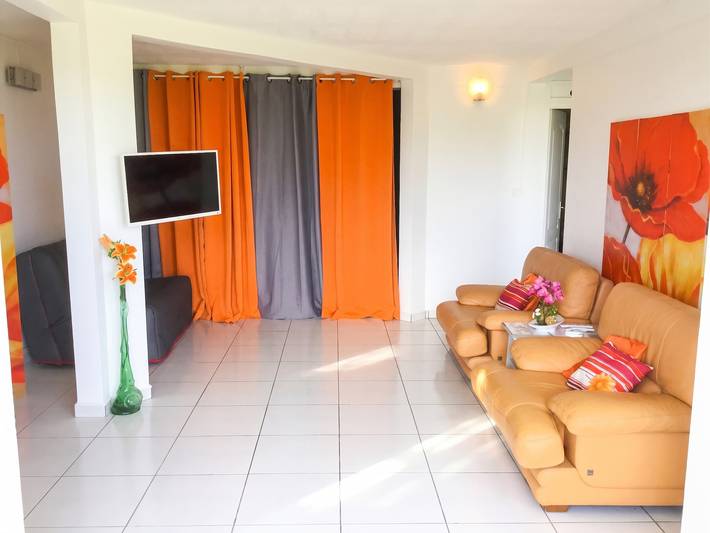 Entire apartment, Charming Apartment Deshaies Sea View in Deshaies, Guadeloupe (Caribbean)
