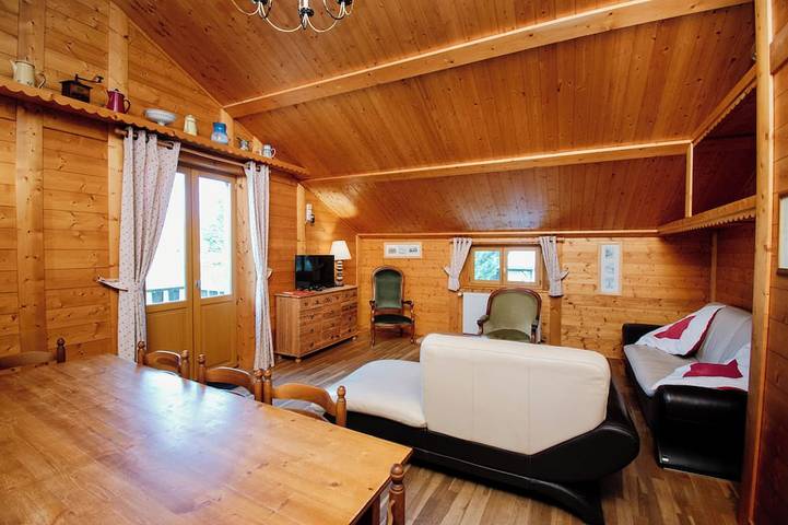 Holiday apartment for 7 people, with garden, with pets - 1