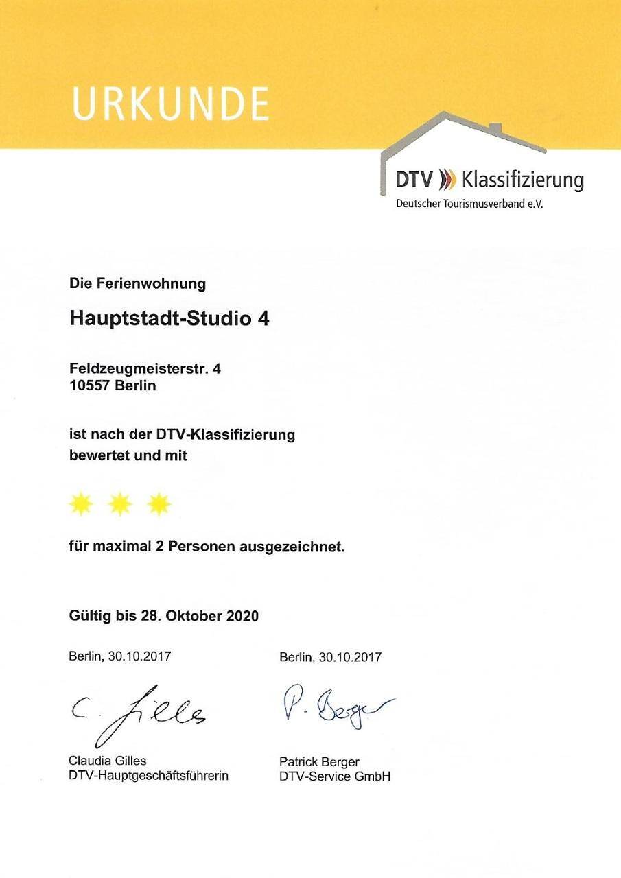Ganze Wohnung, Standard Triple Studio in Moabit Berlin, Berlin