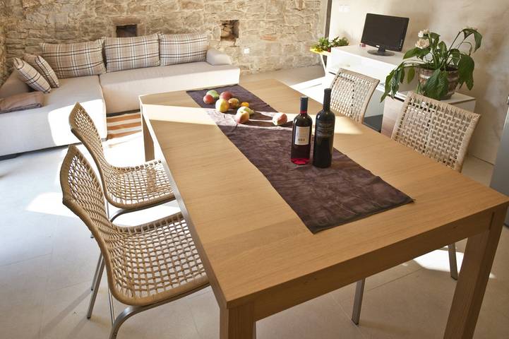 Ferienwohnung für 6 Personen, mit Balkon in Funtana - 2