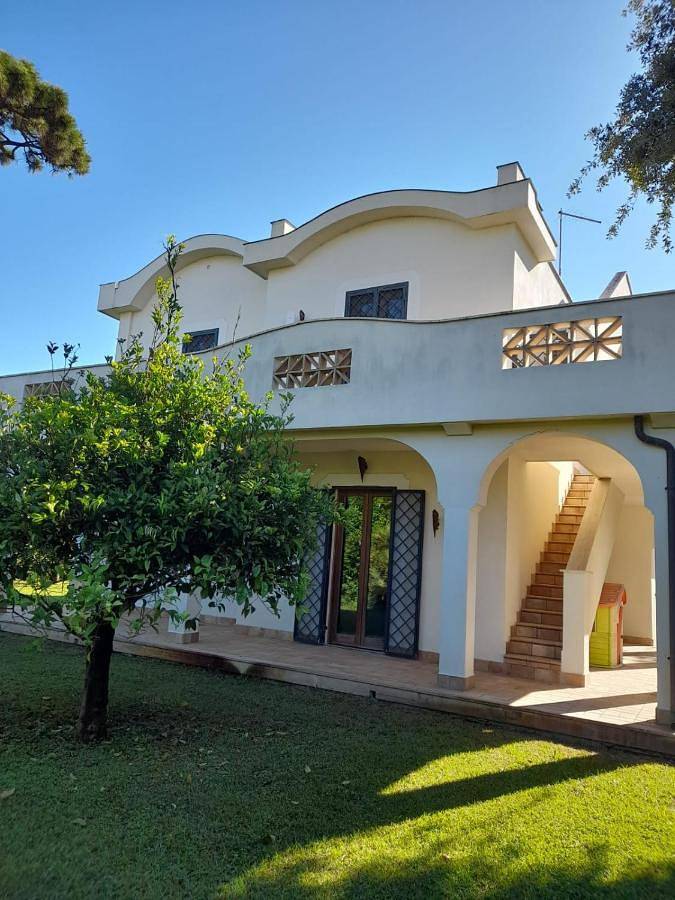 Villa für 10 Personen, mit Pool - 1