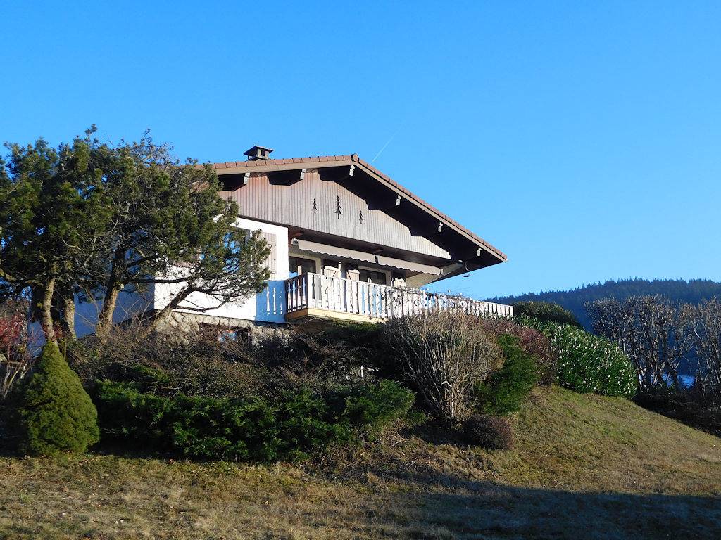 Chalet "Sunny Hill" 4*, vue sur le lac, 400m des pistes de ski in Gérardmer, Parc naturel régional des Ballons des Vosges