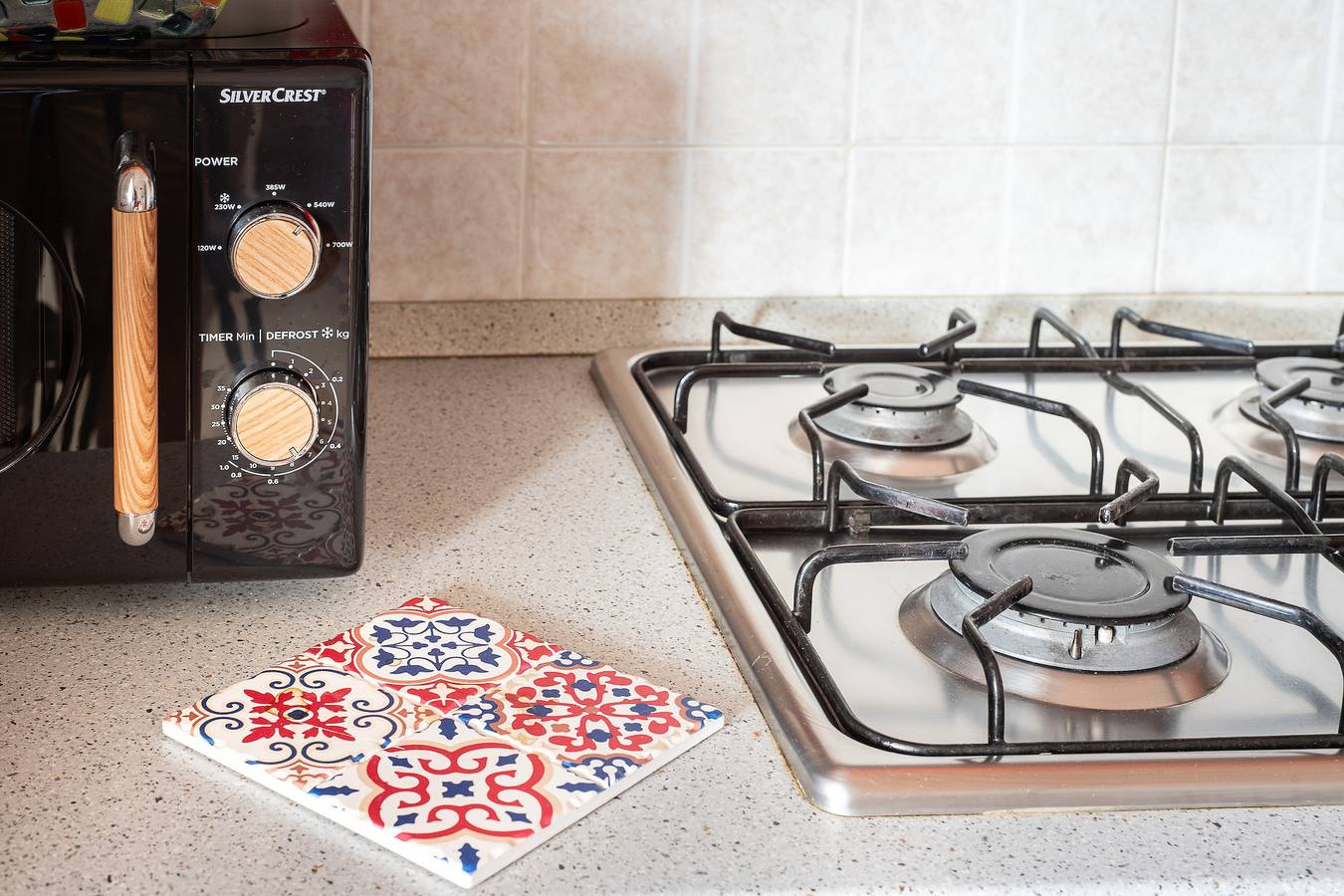 Appartamento intero, Appartamento 'Rosso Tramonto' con terrazza condivisa, Wi-Fi e aria condizionata in Otranto e dintorni, Provincia di Lecce