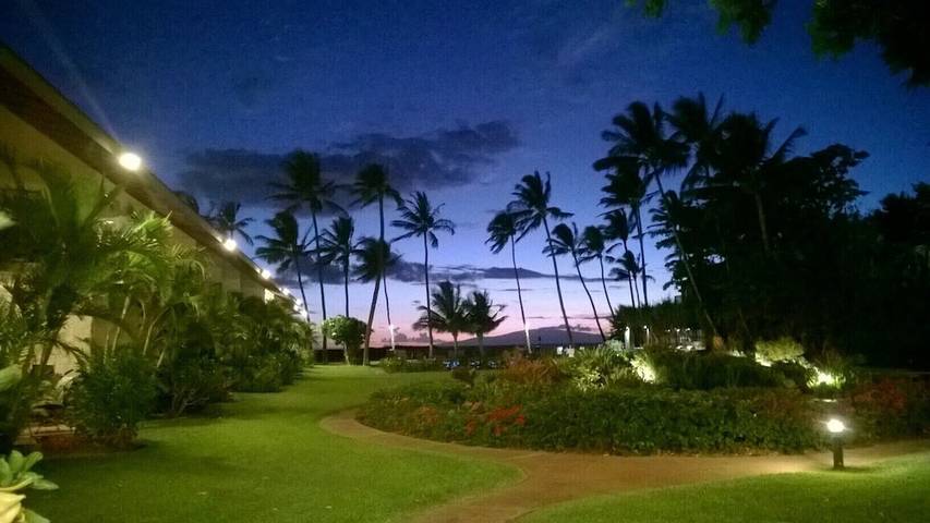 Vacation rental for 6 people, with pool and balcony in Kihei