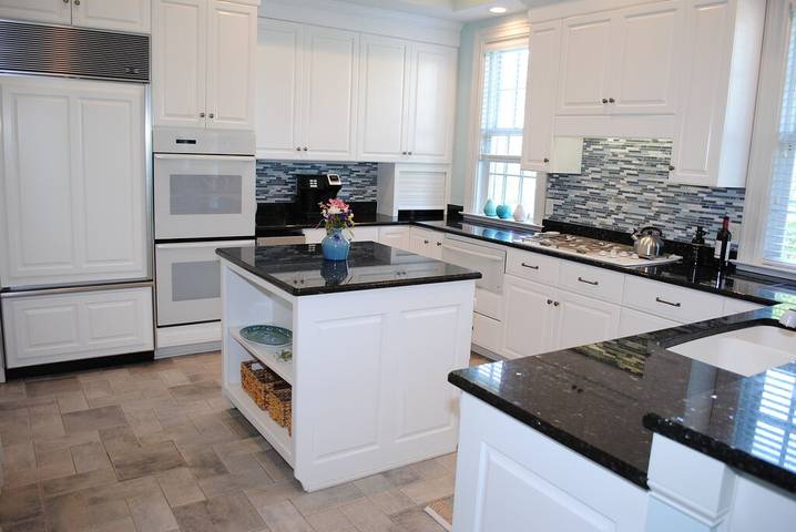 Vacation rental for 8 people, with pool in Litchfield