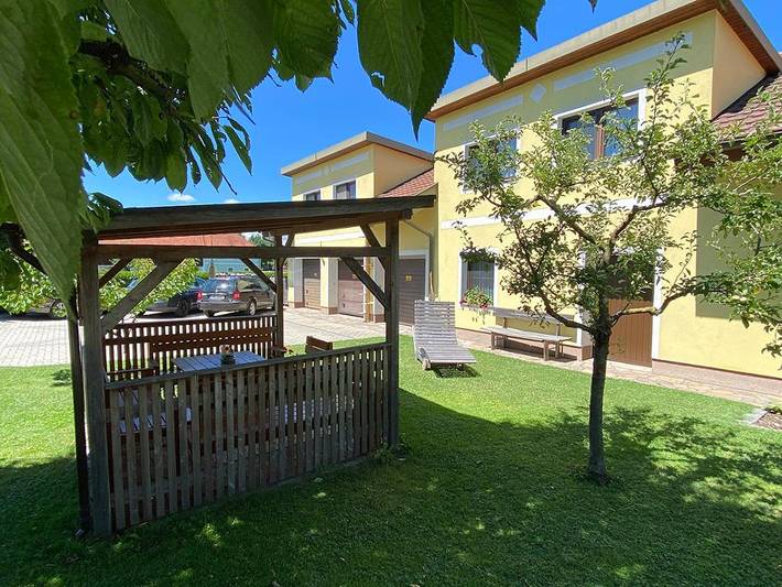 Ganze Wohnung, Zimmer & Ferienwohnungen Leeb - Doppelzimmer Sommer in Persenbeug-Gottsdorf, Donau Niederösterreich