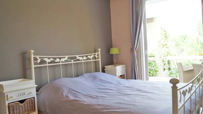 Location de vacances pour 13 personnes, avec piscine et jardin à Mougins - 3