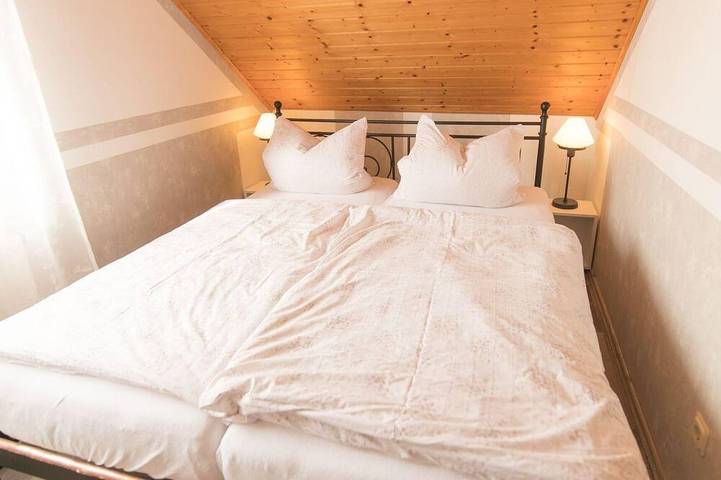 Ferienhaus für 2 Personen, mit Balkon am Edersee - 4