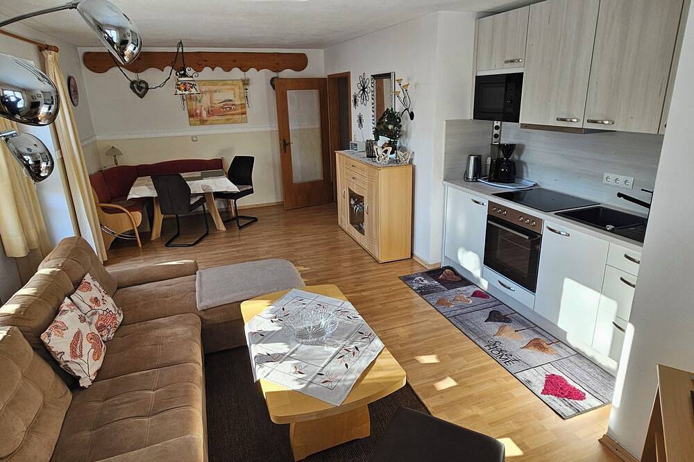 Liebevoll eingerichtete 3-Sterne-Wohnung in Wallgau. in Wallgau, Walchensee