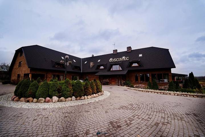 Hotel für 2 Personen, mit Sauna und Garten sowie Pool und Whirlpool