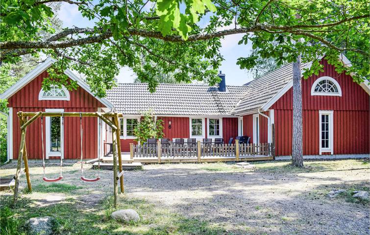 Hus för 18 Personer med bastu in Ramsätra, Öland