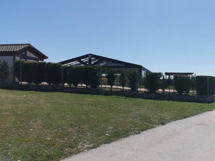 Apartamento de vacaciones para 6 personas, con jardín y jacuzzi en Serranía de Guadalajara - 2