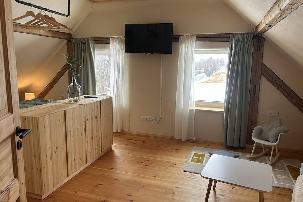 Ganze Wohnung, Ferienwohnung mit Sauna, Garten & Zirbenholz in Bärnau, Naturpark Nördlicher Oberpfälzer Wald