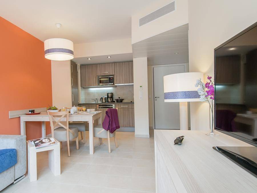 Pierre & Vacances Premium Résidence Julia Augusta - Piso 6 personas - - 2 habitaciones - Balcón - Orientación sur in Roquebrune-Cap-Martin, Nizza Region