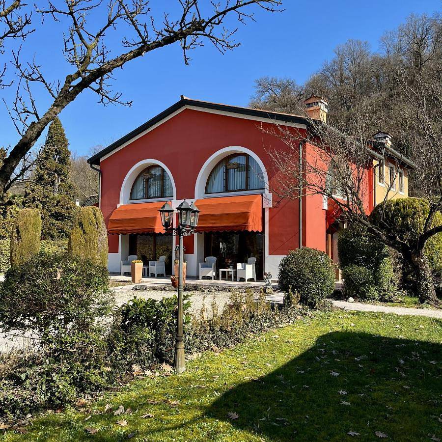 Large Double Room in Vicenza, Vicenza Provinz