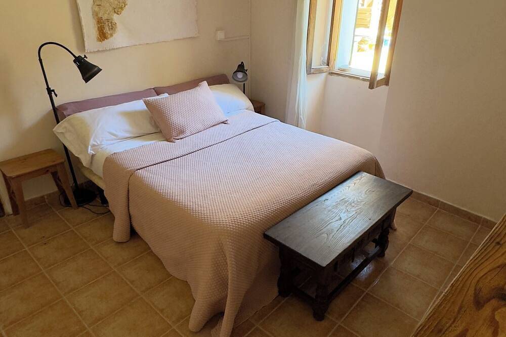 Rural House in a cosy and small village, by mallorcainland.com in Llubí, Majorca Center