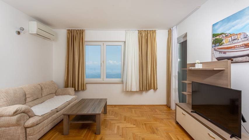 Ferienwohnung für 4 Personen, mit Balkon und Terrasse sowie Garten in Kvarner Bucht - 4
