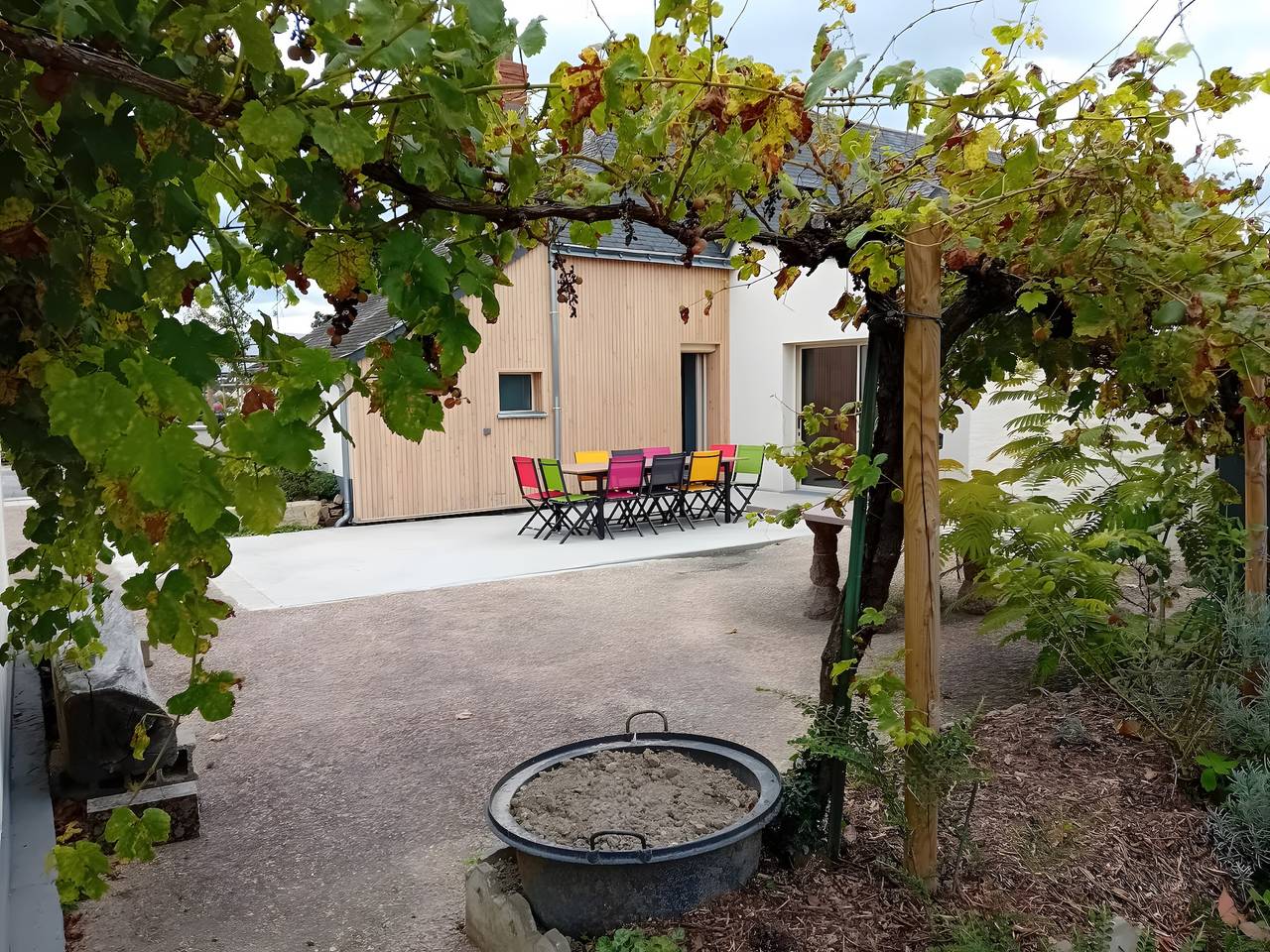 Gîte de la Rochette – Le Lion-d’Angers, geräumig für 10 Personen, zentrale Lage in Le Lion-d'Angers, Loire-Tal