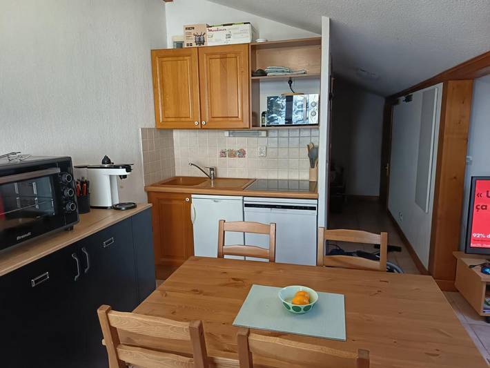 Apartment 'Les Contamines Montjoie' with Mountain View, Private Terrace and Balcony