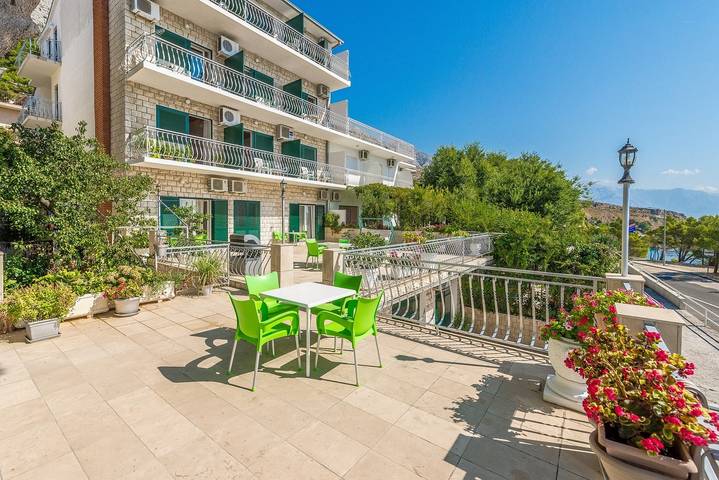Ganze Wohnung, Studio-Apartment Kod Cara A6
 in Lokva Rogoznica, Omis-Riviera