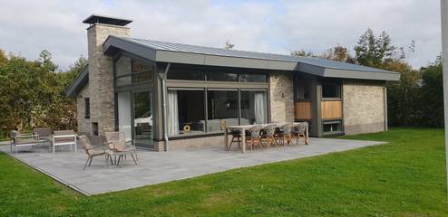 Ferienhaus für 8 Personen, mit Garten und Terrasse sowie Sauna auf Ameland