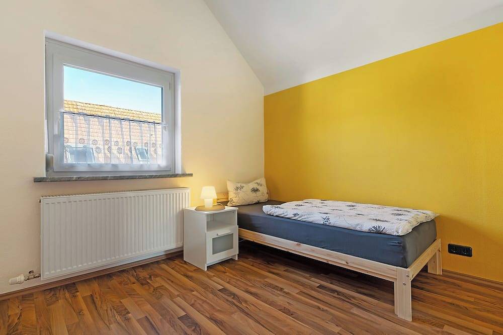 Ferienhaus 'Kornfeld' mit Balkon und Wi-Fi in Kehl, Mittlerer Schwarzwald