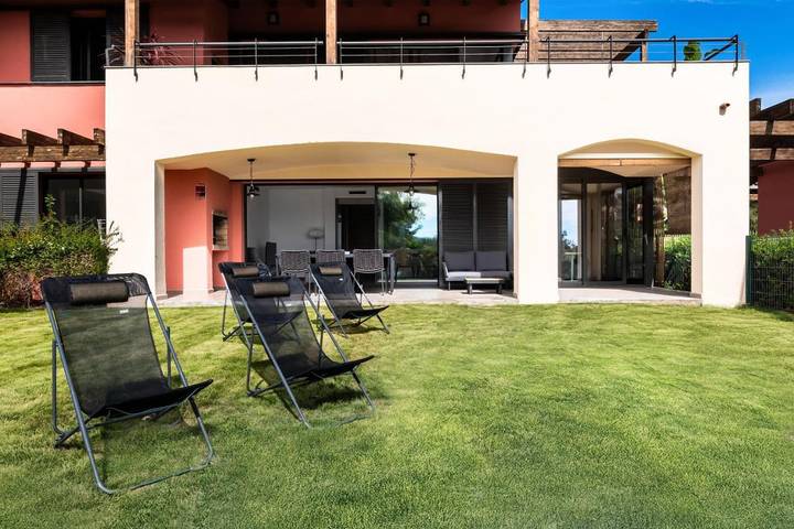 Location de vacances pour 5 personnes, avec jardin et piscine dans Bonmont Terres Noves - 2