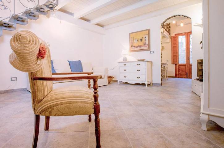 Location de vacances pour 6 personnes, avec terrasse, animaux acceptés à Aci Castello - 3