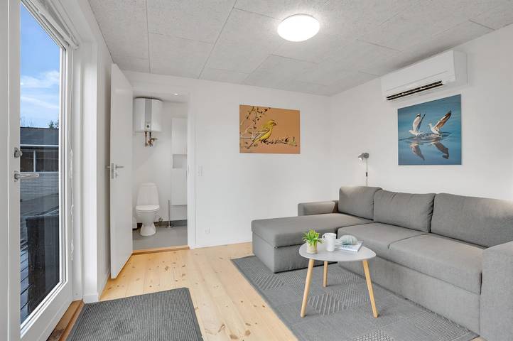 Chalet für 8 Personen, mit Garten und Terrasse sowie Sauna auf Seeland - 4