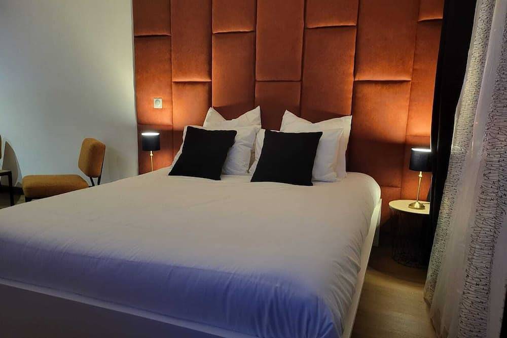 Appartement entier, Appartement jacuzzi privatif proche de la route des grands crus in Marsannay-la-Côte, Région de Dijon