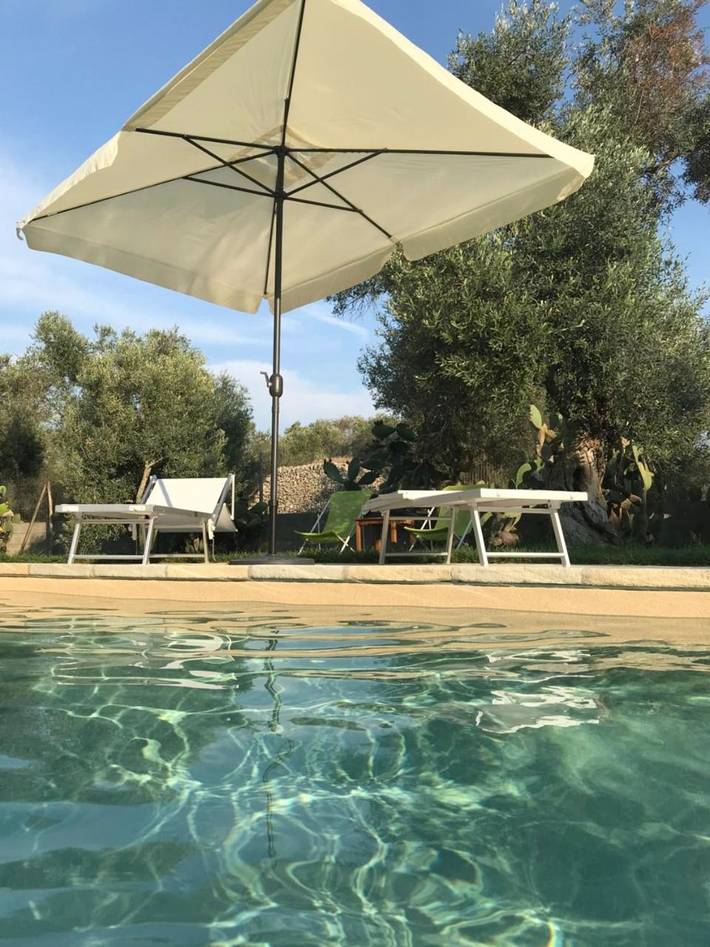 Casa vacanza per 3 persone, con giardino e piscina in Vernole