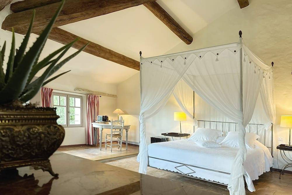 Apartamento entero, La Ponche - Tower Room in Vacqueyras, Vaucluse