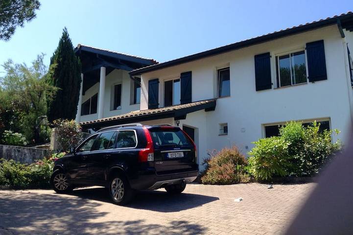Holiday home for 14 people, with terrace and hot tub - 1