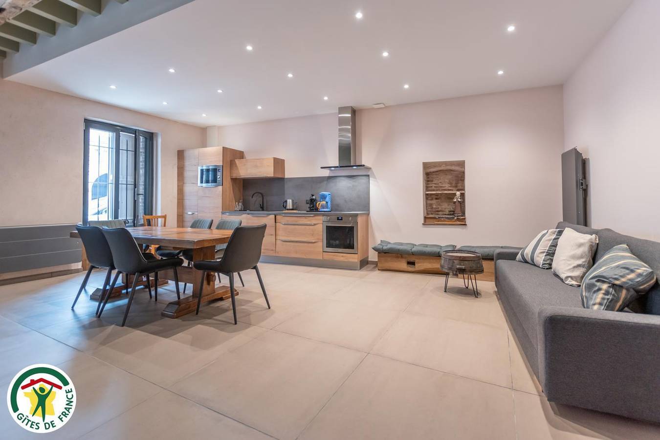 Le Pressoir de Nestor in Monthelon, Marne