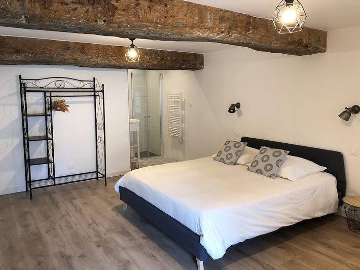 Gîte pour 4 personnes, avec jardin ainsi que terrasse et piscine à Sainte-Mère-Église - 2