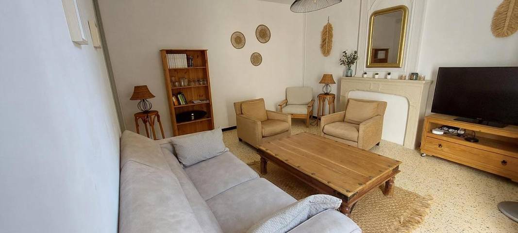 Location de vacances pour 6 personnes, avec balcon et vue, animaux acceptés à Saint-Guilhem-le-Désert - 3