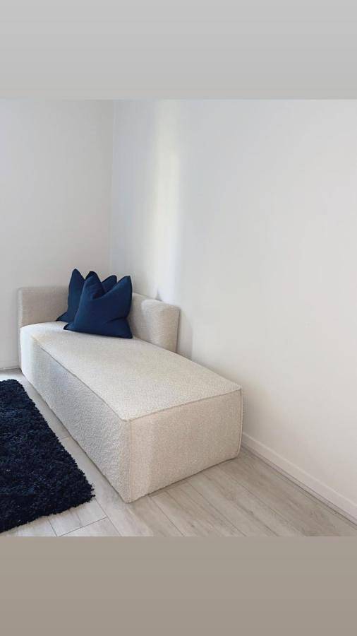 One-Bedroom House in Ris-Orangis, Essonne