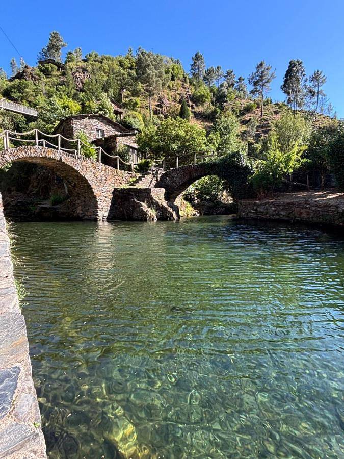 Location de vacances pour 6 personnes, avec vue et jardin, animaux acceptés dans Piódão - 2