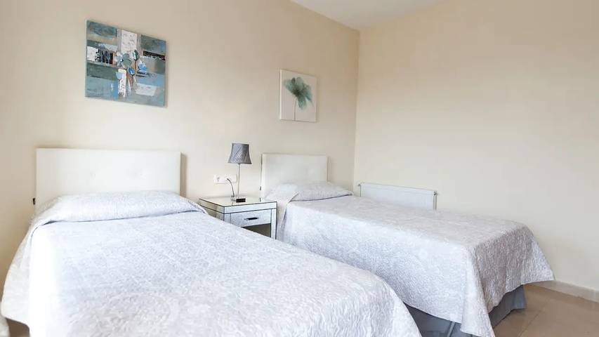 Ferienhaus für 9 Personen, mit Garten und Whirlpool sowie Pool in Palau-saverdera - 4