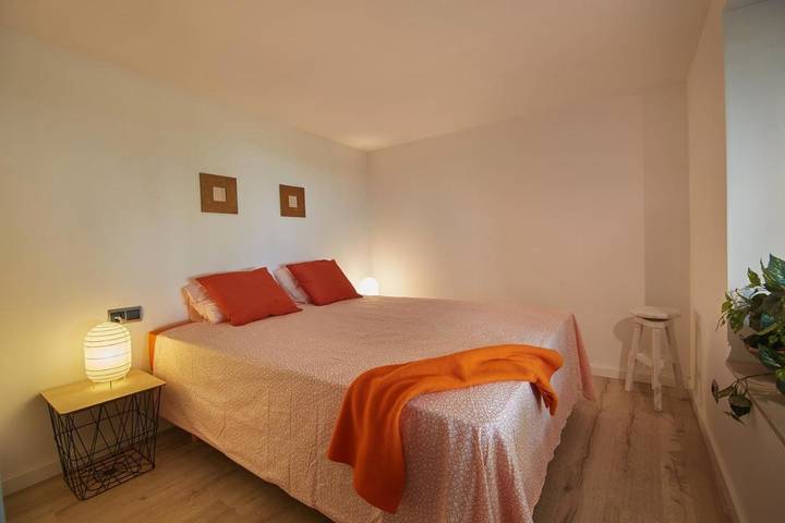 Gîte pour 4 personnes, avec piscine ainsi que jacuzzi et jardin à Cabrils - 4