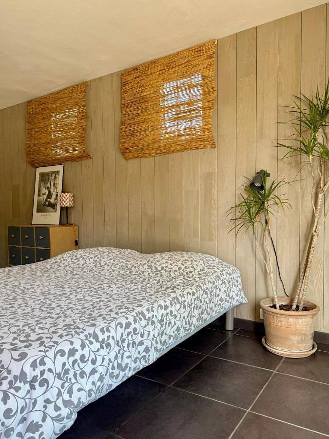 Chambre d’hôte pour 2 personnes, avec jardin et terrasse à Valensole