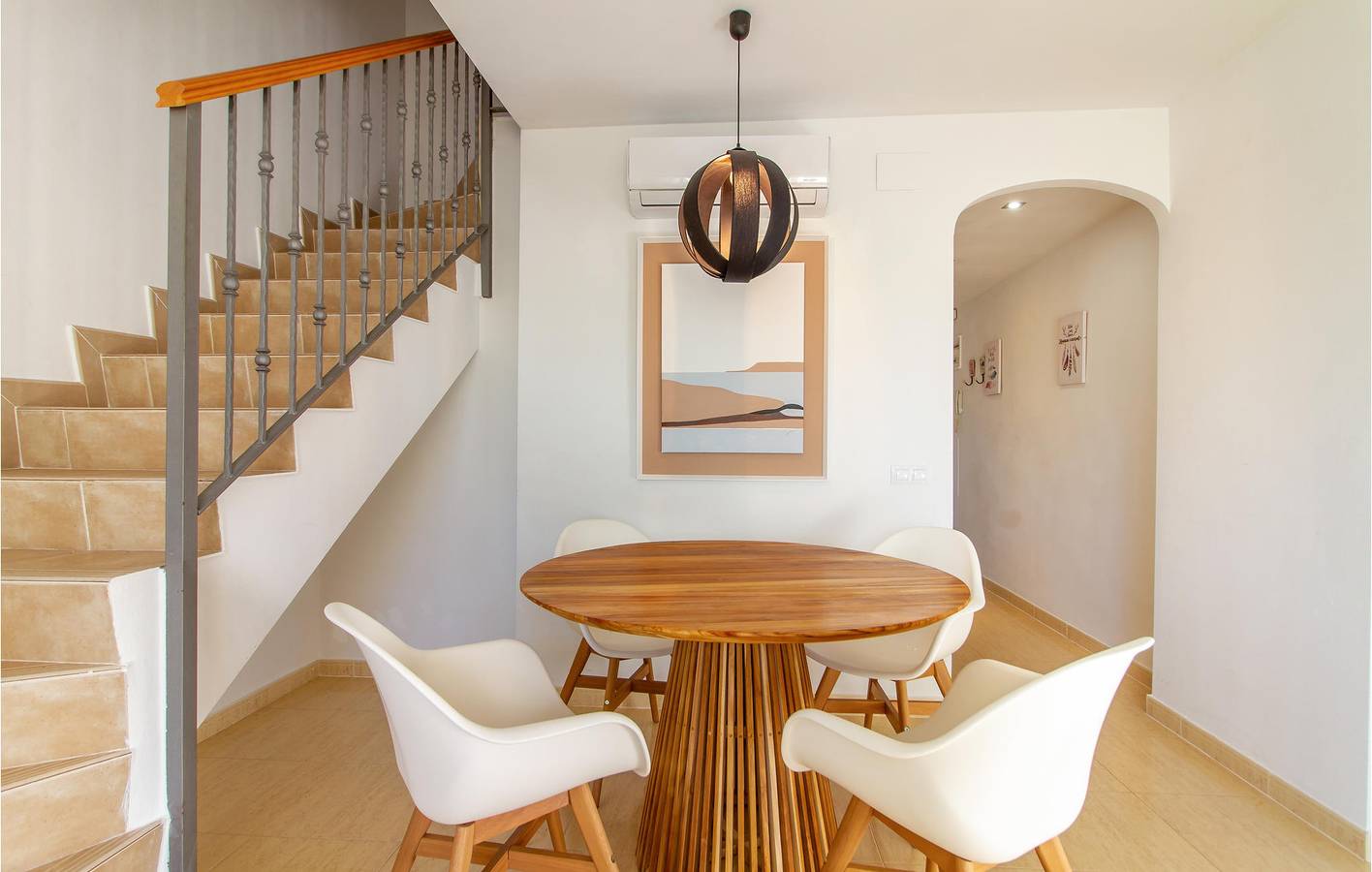 Ganze Ferienwohnung, Haven am Strand: 90qm, AC, Pool, Parkplatz & WiFi in Santa Pola, Costa Blanca