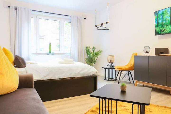 Ferienwohnung für 3 Personen, mit Garten und Balkon in Mannheim
