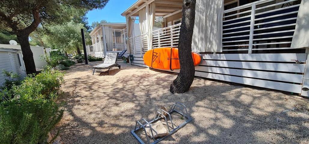 Camping pour 4 personnes, avec vue et jardin à Tisno - 3