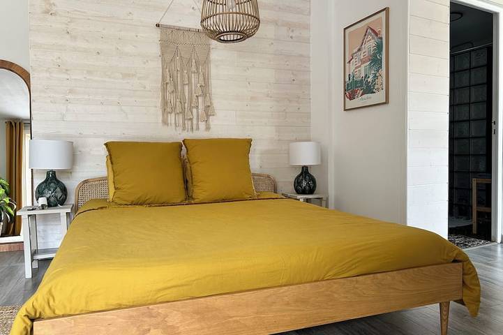 Location de vacances pour 6 personnes, avec terrasse et jardin à Galgon - 3