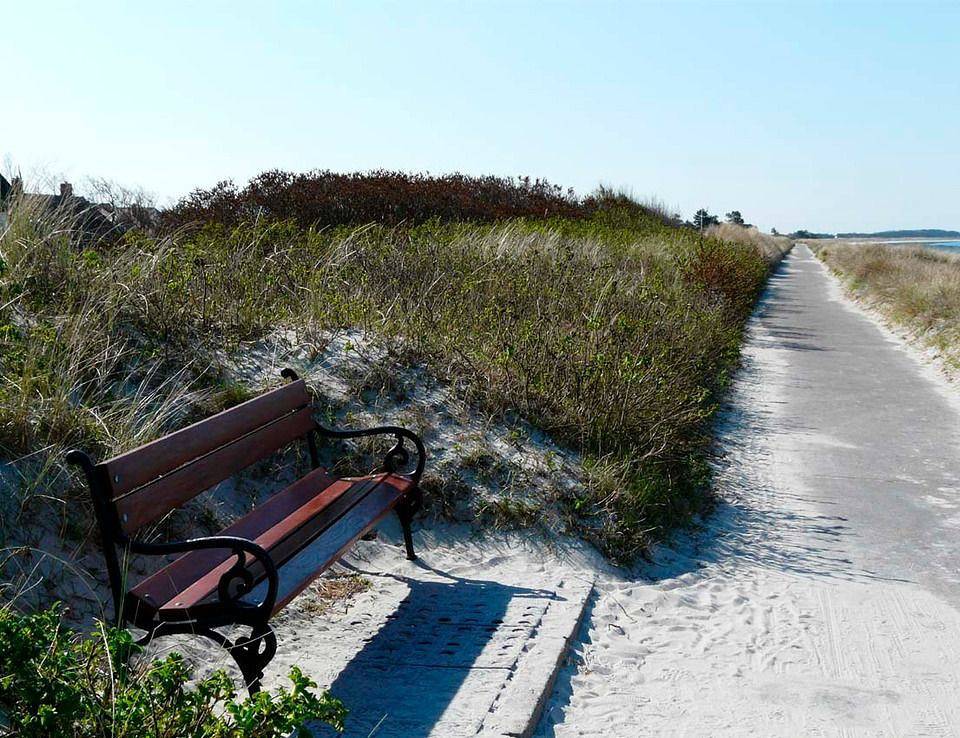 Gemütliches Ferienhaus mit Terrasse und eingezäuntem Garten auf Rügen in Ostseebad Glowe, Glowe