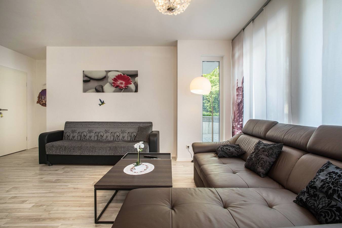 Entire apartment, Familien-Apartment 6 near the shore of Lake Constance with Terrace & Wi-Fi in Meersburg, Region Bodensee-Oberschwaben