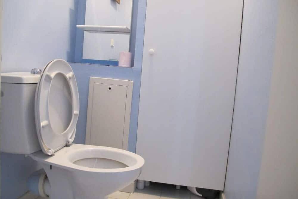 Entire apartment, Très beau studio face à la mer in Agay, Saint-Raphaël