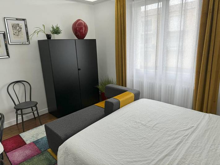 Gîte pour 2 personnes, avec Terrasse ainsi que Jardin et Piscine dans Montaigu-Vendée - 3